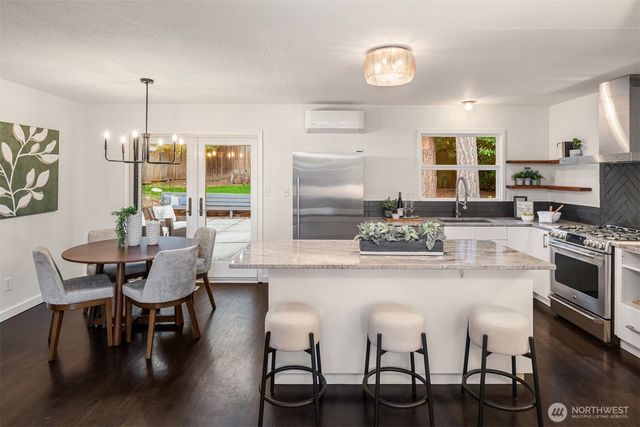 16628 SE 26th Street, Bellevue, WA 98008