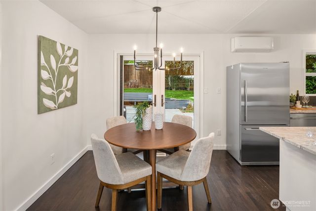 16628 SE 26th Street, Bellevue, WA 98008