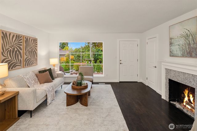 16628 SE 26th Street, Bellevue, WA 98008