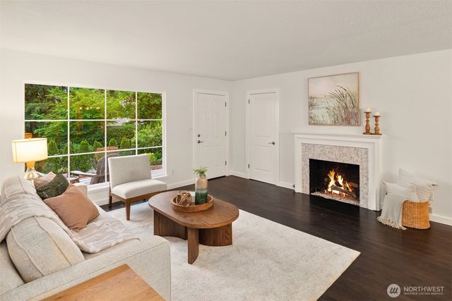 16628 SE 26th Street, Bellevue, WA 98008