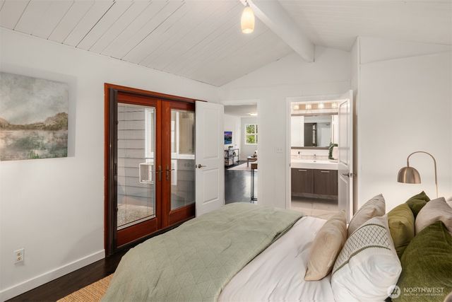16628 SE 26th Street, Bellevue, WA 98008
