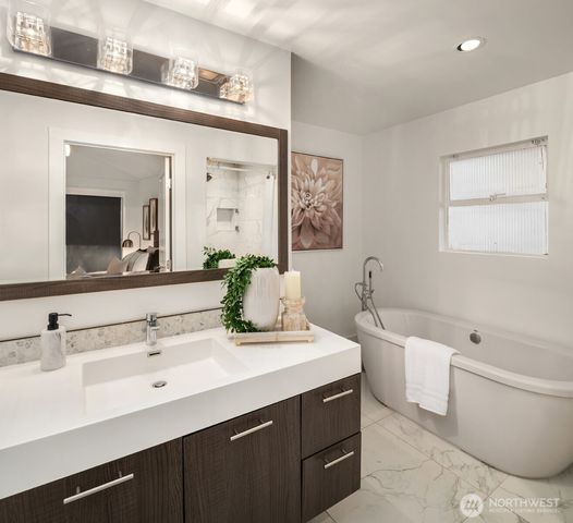 16628 SE 26th Street, Bellevue, WA 98008