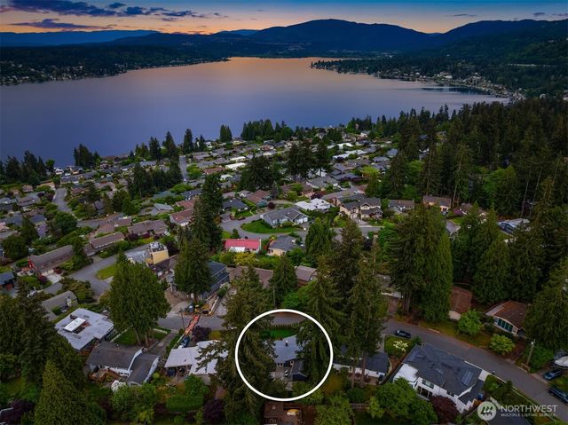 16628 SE 26th Street, Bellevue, WA 98008