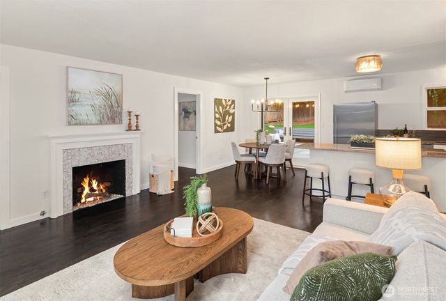 16628 SE 26th Street, Bellevue, WA 98008