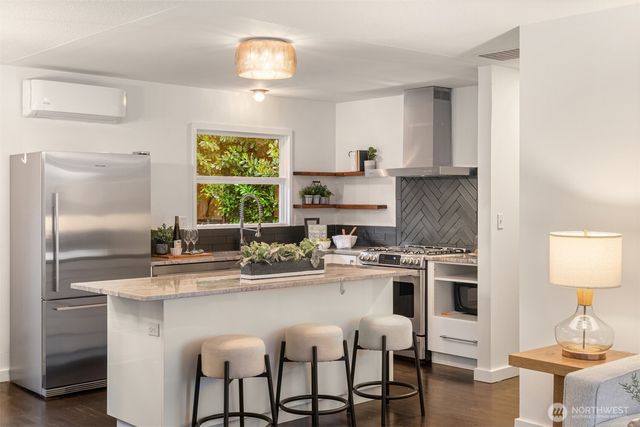 16628 SE 26th Street, Bellevue, WA 98008