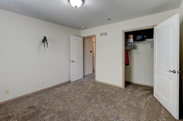1215 NW Ashley Lane, Grain Valley, MO 64029