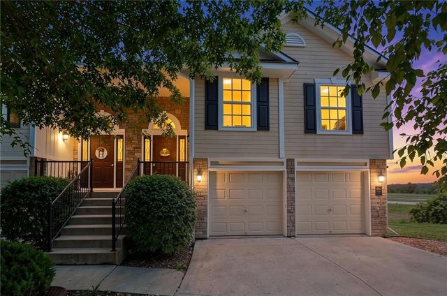 1215 NW Ashley Lane, Grain Valley, MO 64029