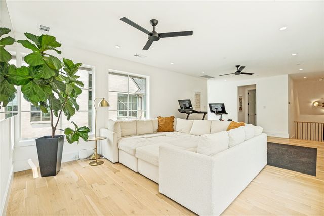 3421 Southwestern Boulevard, University Park, TX 75225