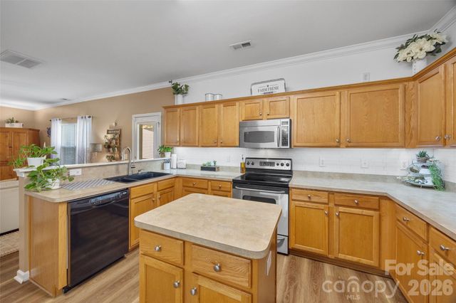 3419 Pickney Bluff, Fort Mill, SC 29715