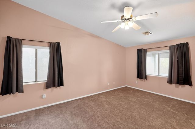 957 Diamond Circle, Mesquite, NV 89027