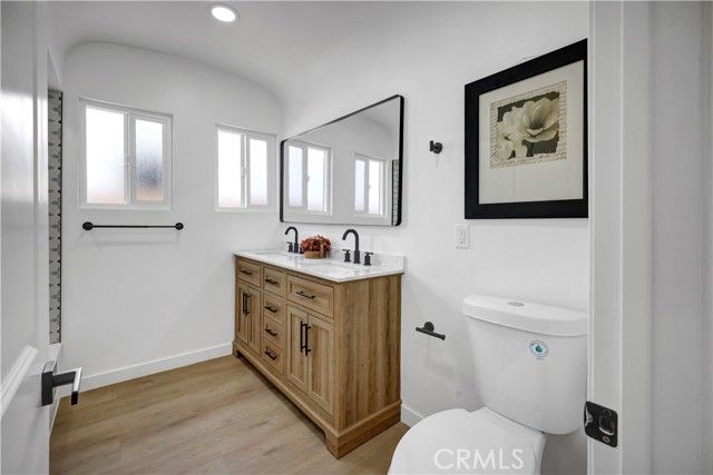 3515 S Norton, Los Angeles, CA 90018