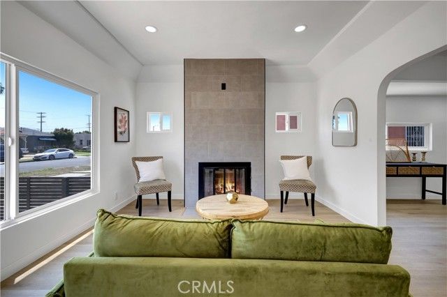 3515 S Norton, Los Angeles, CA 90018
