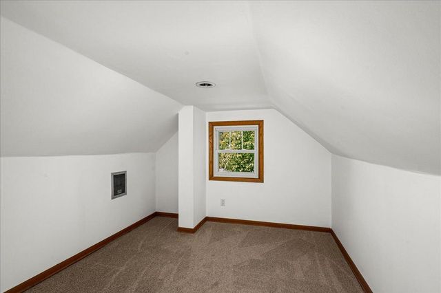 824 E 11th Street, Duluth, MN 55805
