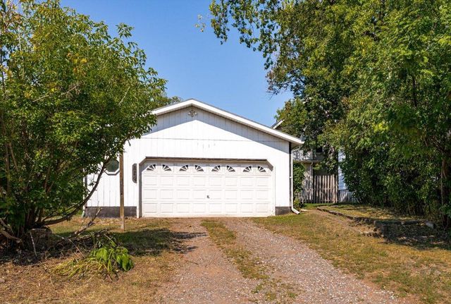 824 E 11th Street, Duluth, MN 55805