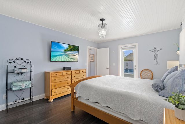 3904 NW Tracewood Lane, Boynton Beach, FL 33436