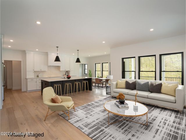 7 Arlington Circle, Ballston Spa, NY 12020