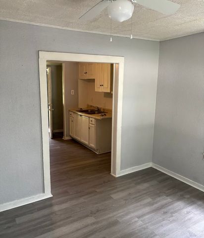 3517 Montrose Avenue, Rockford, IL 61101