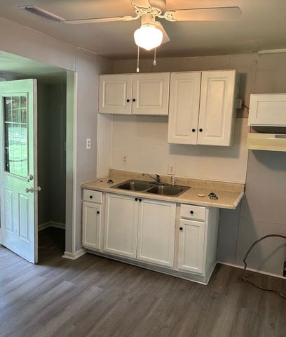 3517 Montrose Avenue, Rockford, IL 61101