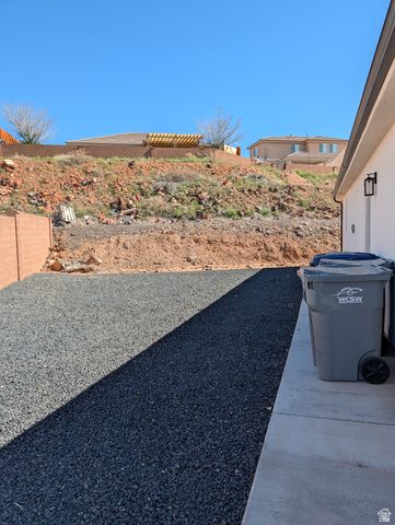 3641 W 240 N, Hurricane, UT 84737