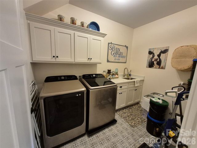 1877 Cline Farm Road, Lincolnton, NC 28092