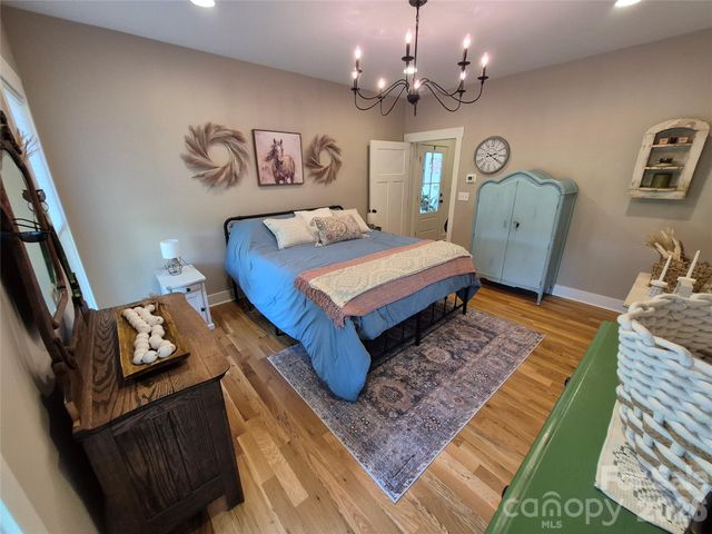 1877 Cline Farm Road, Lincolnton, NC 28092