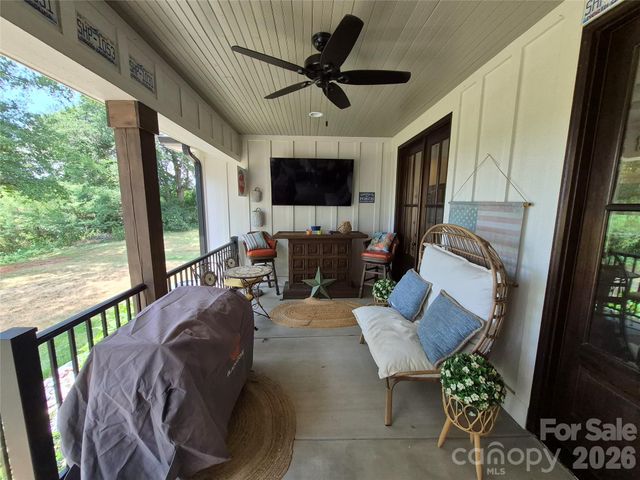 1877 Cline Farm Road, Lincolnton, NC 28092