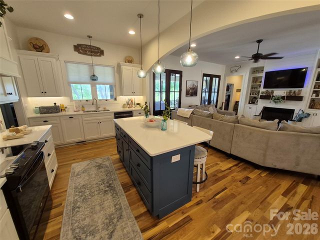 1877 Cline Farm Road, Lincolnton, NC 28092