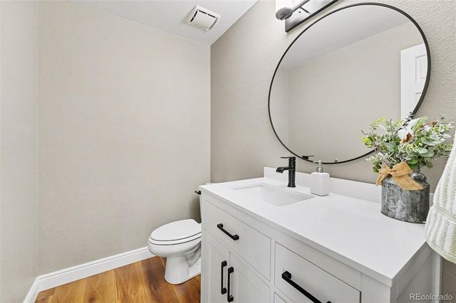 5101 S Olathe Circle, Centennial, CO 80015