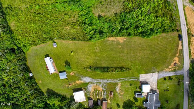 704 Weems Chapel Road, Mosheim, TN 37818