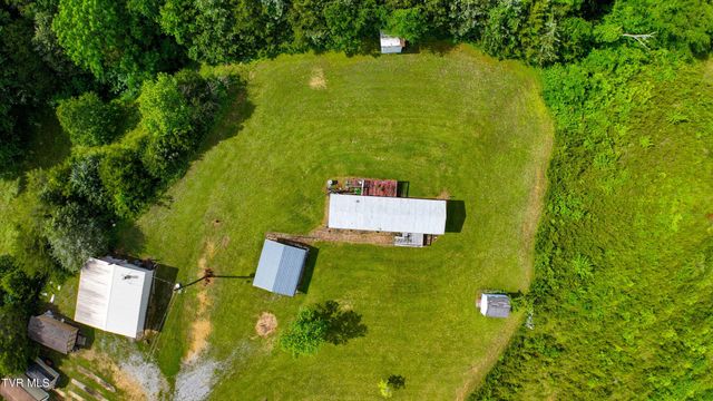 704 Weems Chapel Road, Mosheim, TN 37818