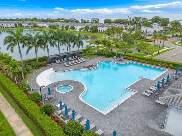 1400 SE 26th Road, Homestead, FL 33035