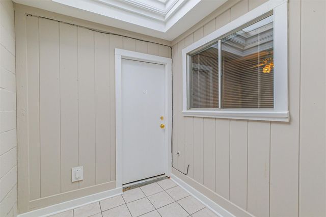 2 River Creek Way, Sugar Land, TX 77478