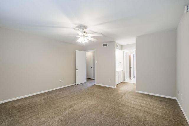 2 River Creek Way, Sugar Land, TX 77478