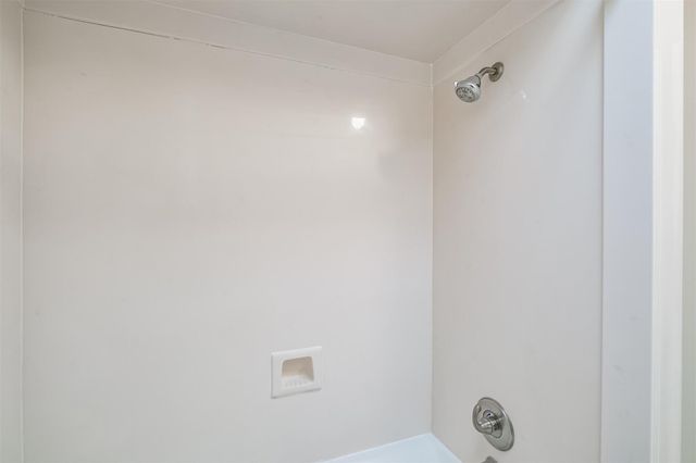 2 River Creek Way, Sugar Land, TX 77478