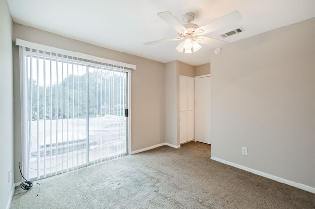 2 River Creek Way, Sugar Land, TX 77478