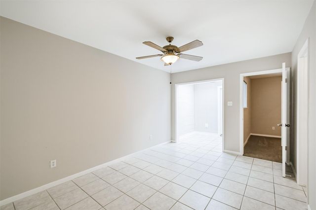 2 River Creek Way, Sugar Land, TX 77478