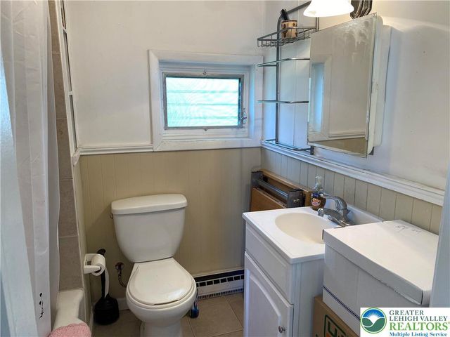 1058 East Gordon Street, Allentown City, PA 18109