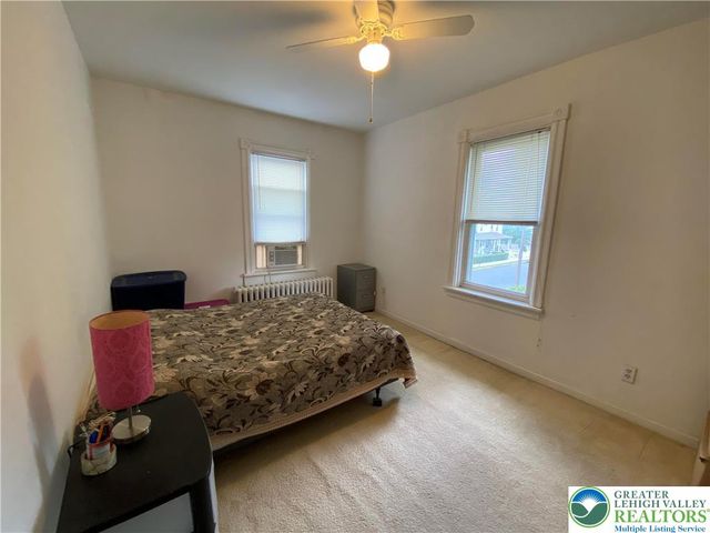 1058 East Gordon Street, Allentown City, PA 18109