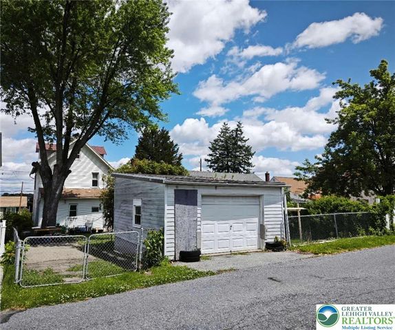 1058 East Gordon Street, Allentown City, PA 18109
