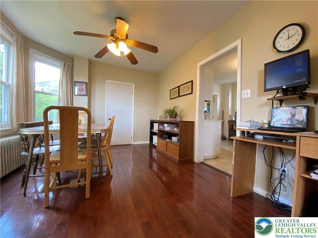 1058 East Gordon Street, Allentown City, PA 18109