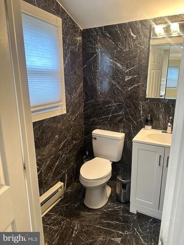 525 DORCHESTER AVE, Reading, PA 19609