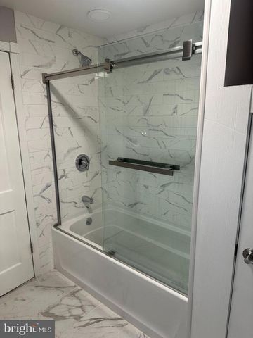 525 DORCHESTER AVE, Reading, PA 19609