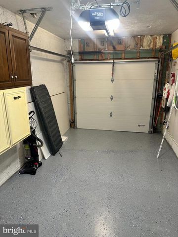 525 DORCHESTER AVE, Reading, PA 19609