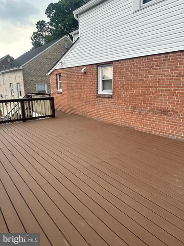 525 DORCHESTER AVE, Reading, PA 19609