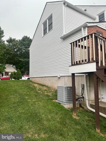 525 DORCHESTER AVE, Reading, PA 19609