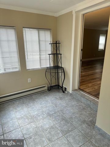 525 DORCHESTER AVE, Reading, PA 19609