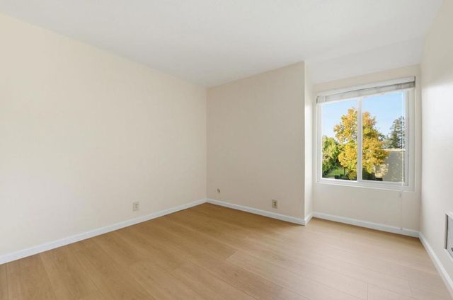 460 Auburn Way 5, San Jose, CA 95129