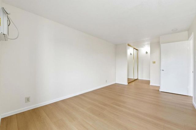 460 Auburn Way 5, San Jose, CA 95129