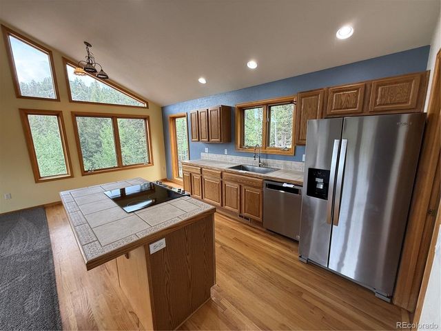 2544 E Longbow Dr, Jefferson, CO 80456
