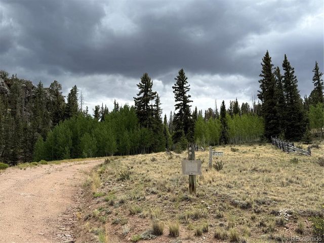 2544 E Longbow Dr, Jefferson, CO 80456